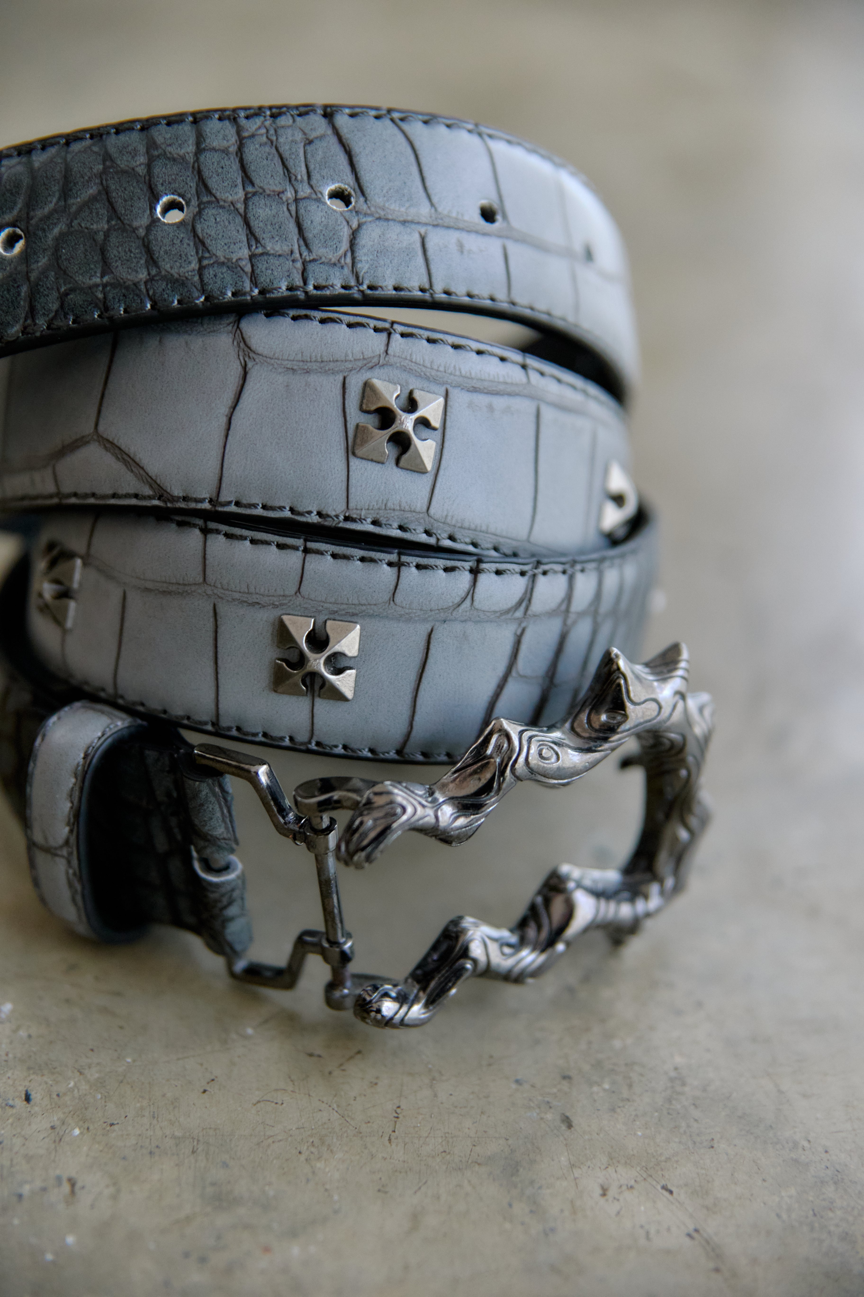 Grey Croc - HOLLOW Belt