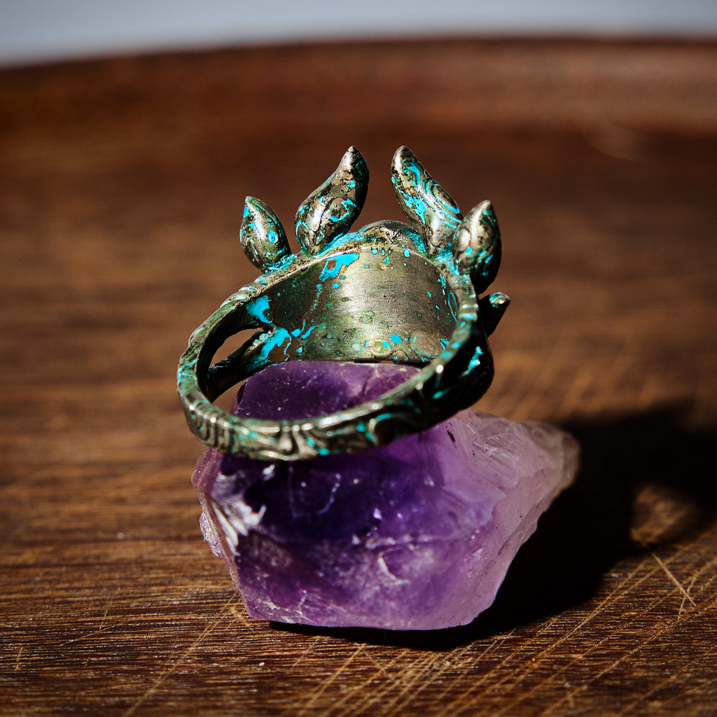 Anel "Lotus"